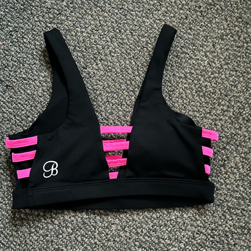 Bombshell top